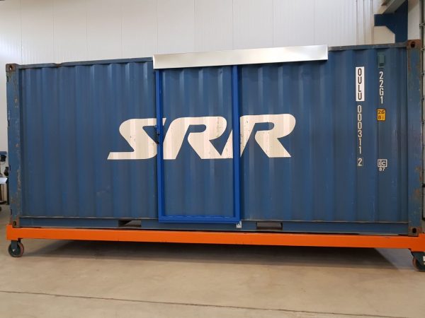 20ft Hi Cube Container (9′ 6″ high) suitable for IBC storage Sliding Door - Image 3