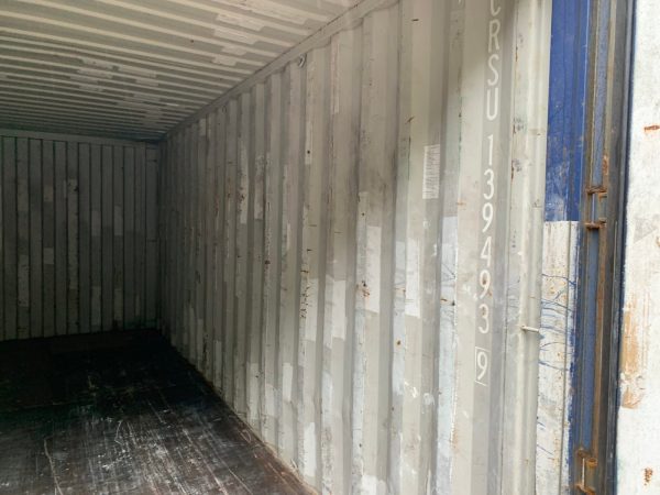20′ x 8′ x 8.5′ Tall –Used Shipping / Storage Container-Wind and Watertight – Blue - Image 4
