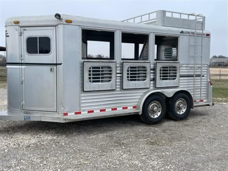 1999 Elite Custom 3 Horse Trailer - Image 4
